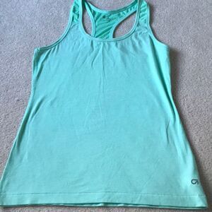 Gap fit tank